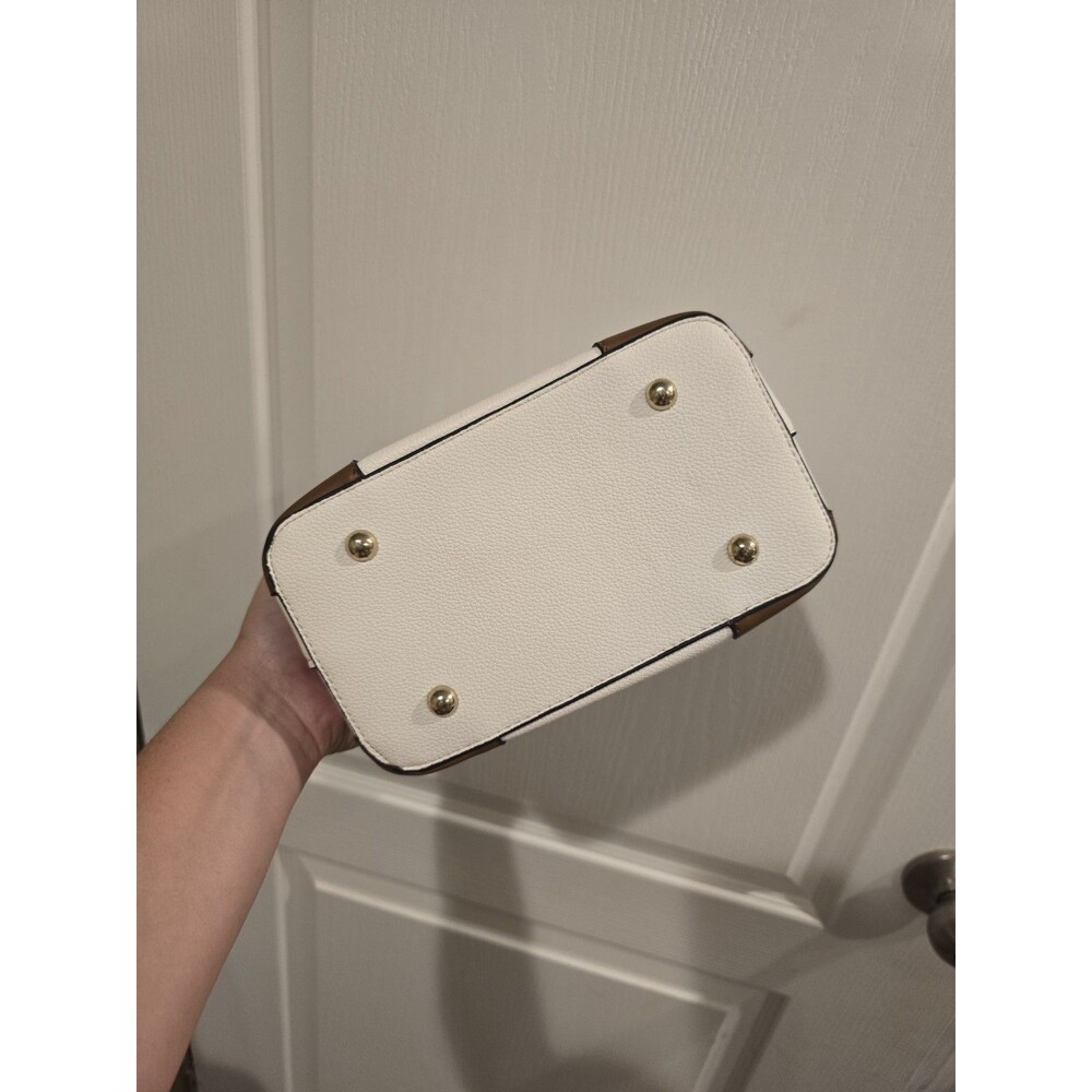 D'Orsay Women's Leather Hand Bag Tan and White From Inaya Collection - Picture 4 of 5